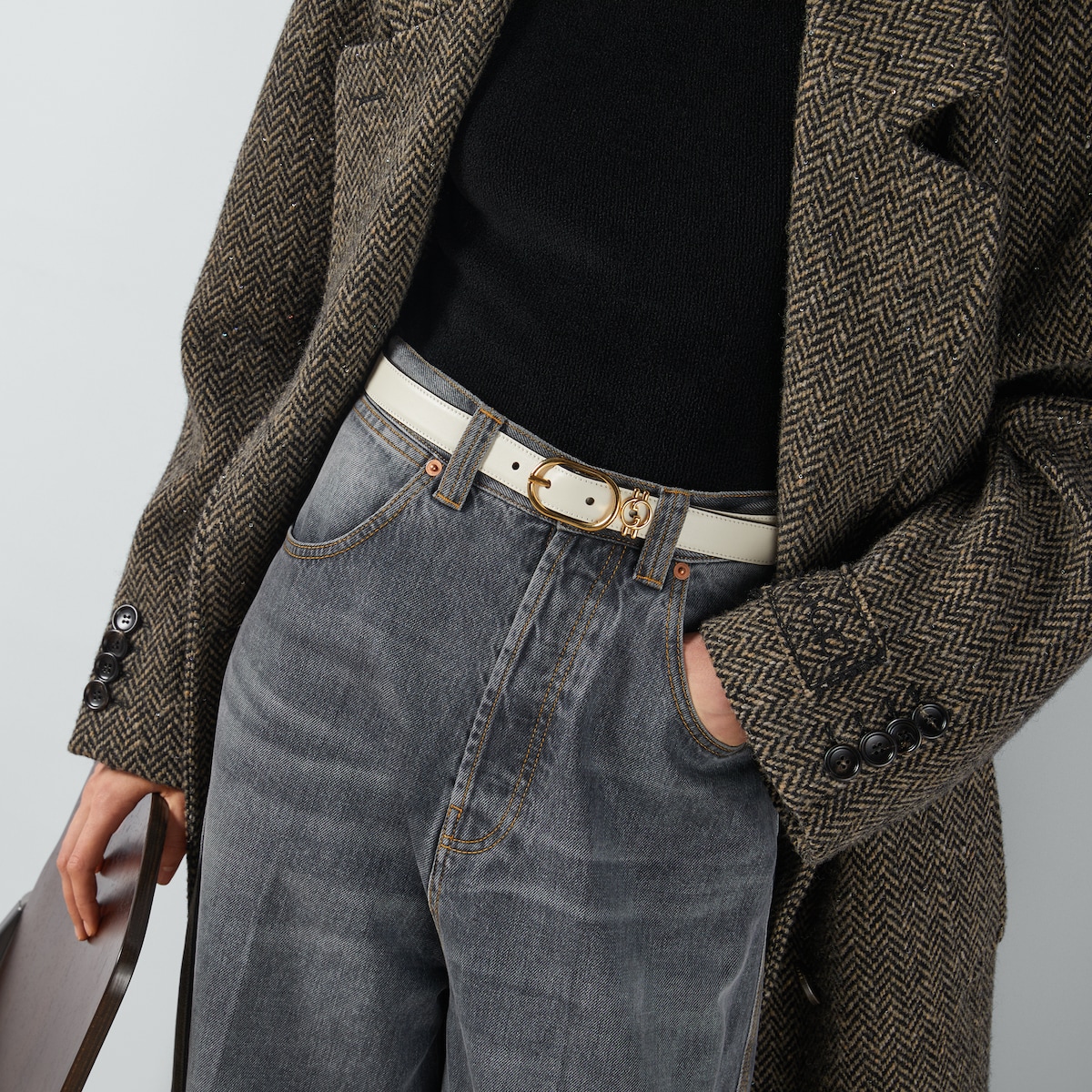 Belt with Round Interlocking G - Image 4